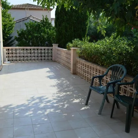 4 Pieces Avec Jardin Arbore Proche Mer, Calme Et Grands Espaces - - Fr-1-225-460 * Argeles-sur-Mer